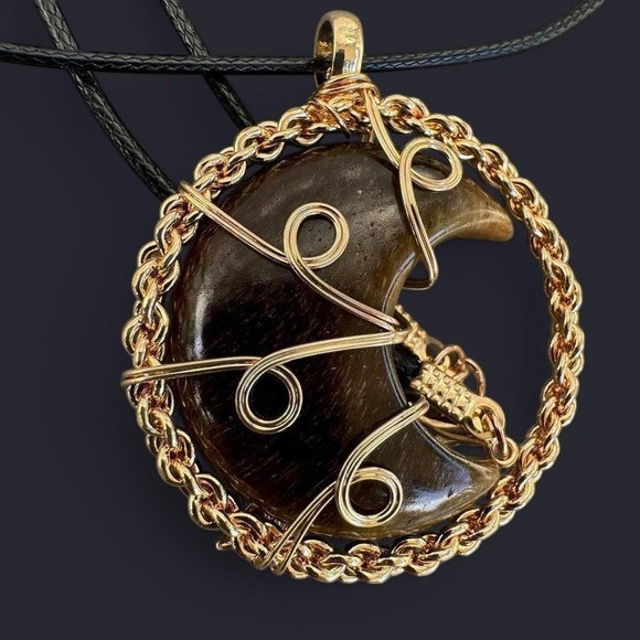 Tiger’s Eye Wire Wrapped Pendant Necklace - Picture 4 of 4